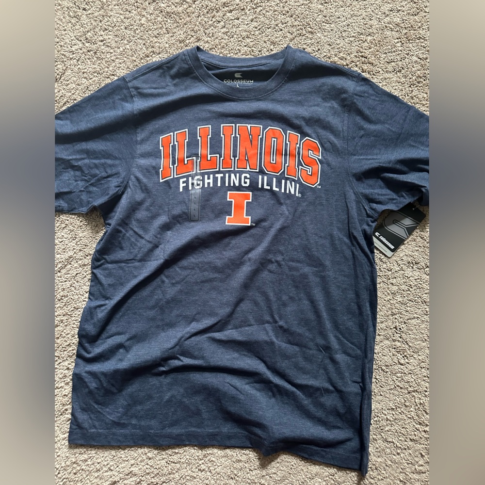 University of Illinois T-shirt. L